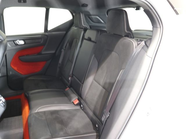 Volvo XC40 2019-12 21914-18
