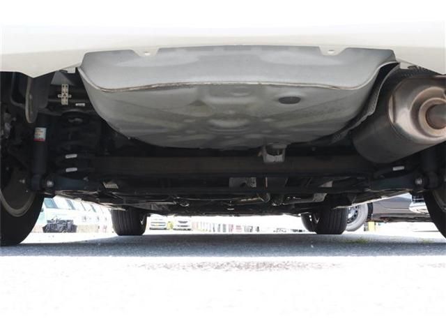 Toyota PRIUS ALPHA 2015-05 7910-24