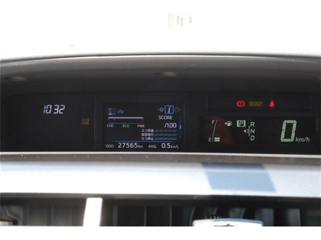 Toyota PRIUS ALPHA 2015-05 7910-8