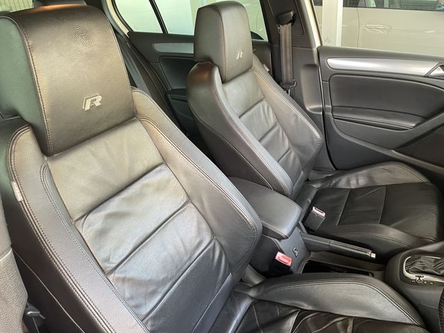 VolksWagen GOLF 2010-07 184087-8