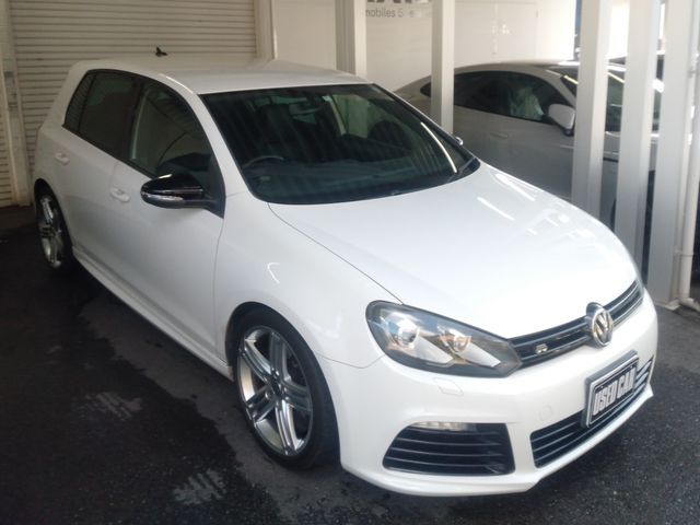 VolksWagen GOLF 2010-07 184087-1