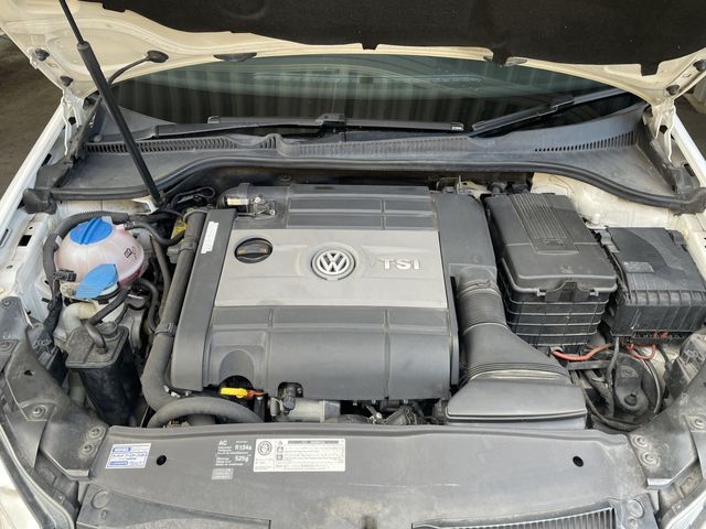 VolksWagen GOLF 2010-07 184087-25