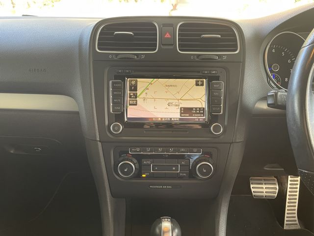 VolksWagen GOLF 2010-07 184087-17