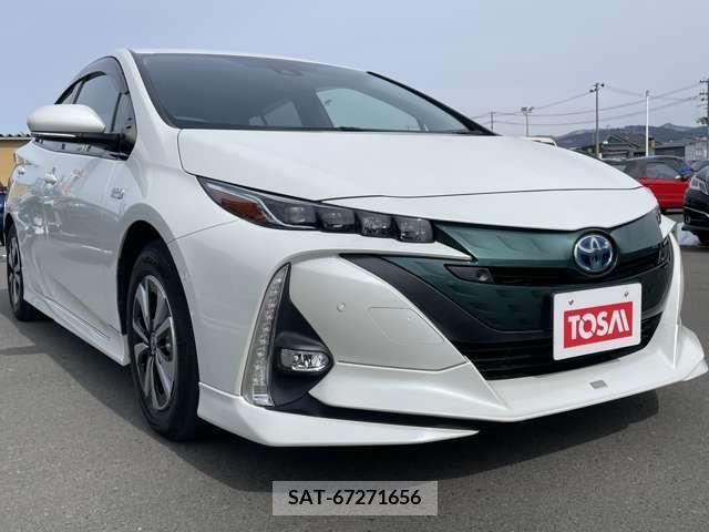 Toyota PRIUS PHV 2018-09 230353-5