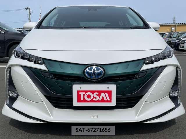 Toyota PRIUS PHV 2018-09 230353-4