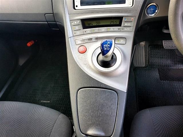 Toyota PRIUS 2014-02 12014-15