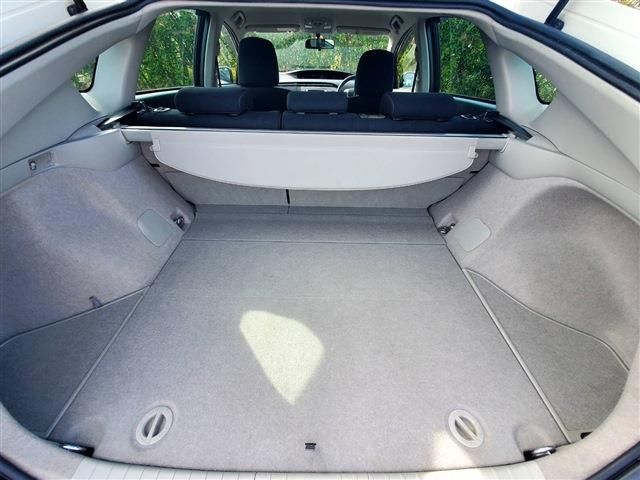 Toyota PRIUS 2014-02 12014-11
