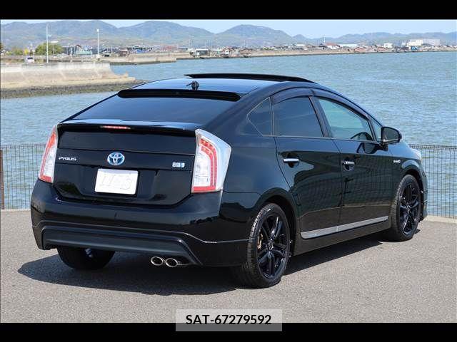 Toyota PRIUS 2012-06 254768-3