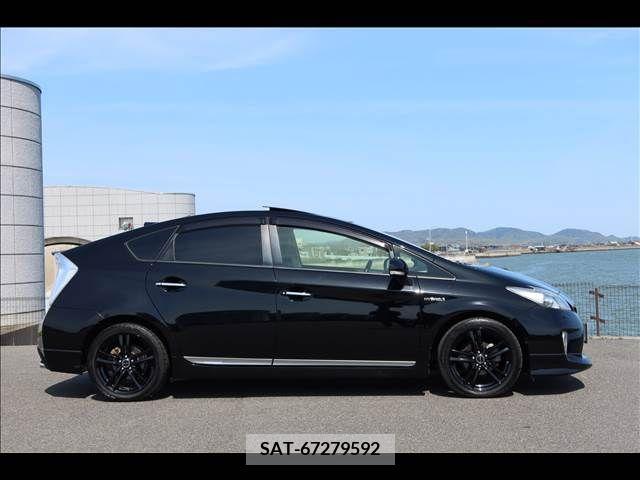 Toyota PRIUS 2012-06 254768-2