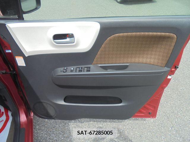 Nissan MOCO 2012-04 324541-11