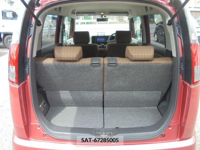 Nissan MOCO 2012-04 324541-7