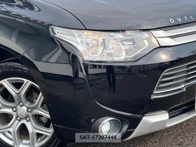 Mitsubishi OUTLANDER PHEV 2014-07 381543-12
