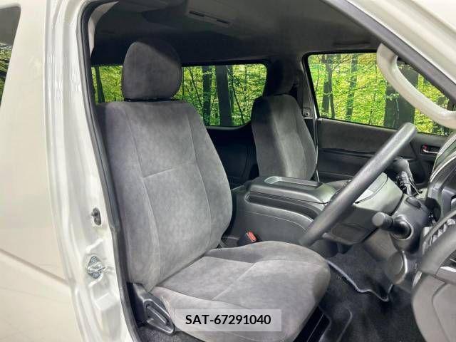 Toyota HIACE WAGON 2021-01 271798-8