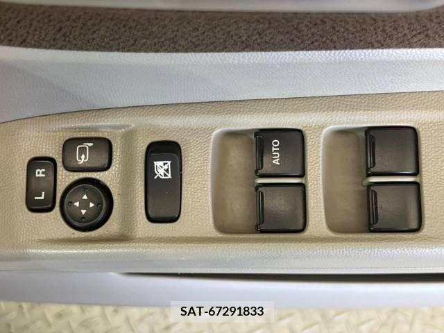 Nissan ROOX 2010-06 324208-7