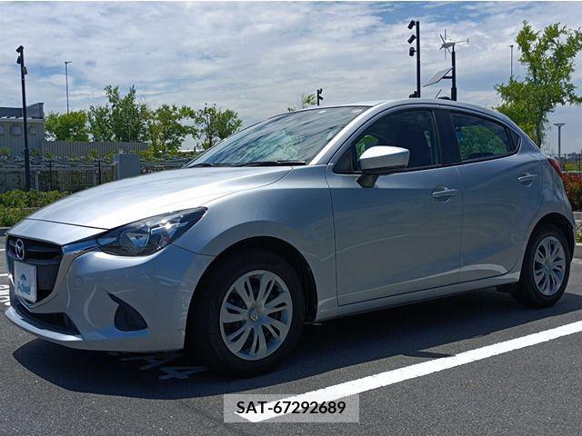Mazda DEMIO 2018-02 301900-4