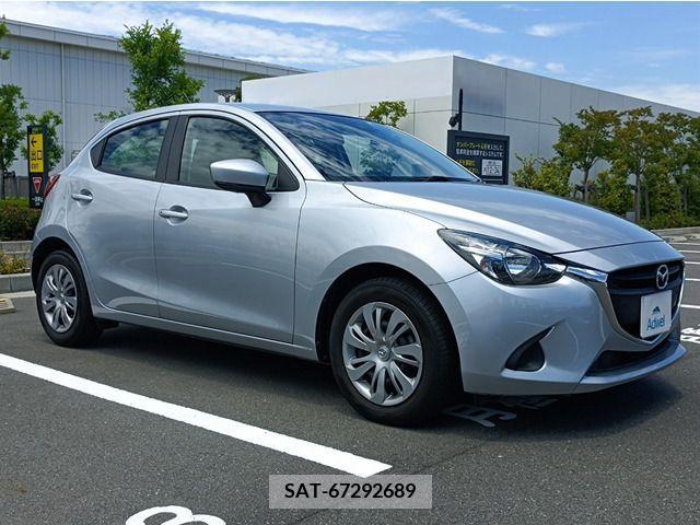 Mazda DEMIO 2018-02 301900-12