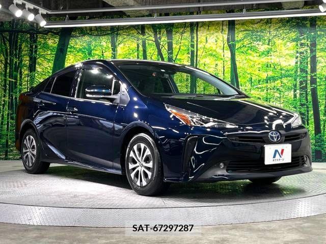 Toyota PRIUS 2021-07 210260-16