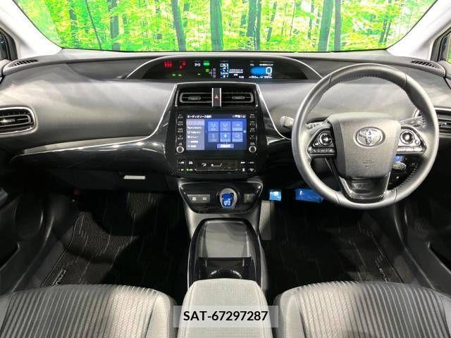 Toyota PRIUS 2021-07 210260-1