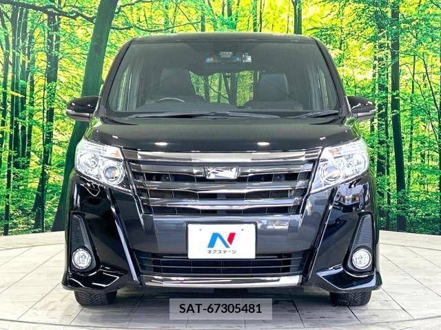 Toyota NOAH 2016-10 212889-15