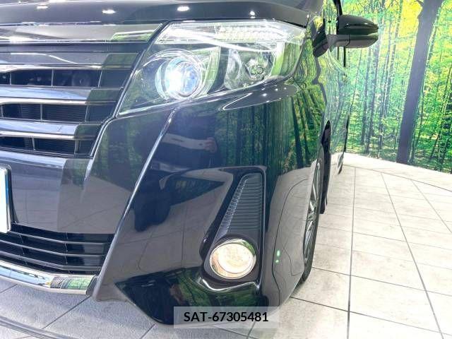 Toyota NOAH 2016-10 212889-13