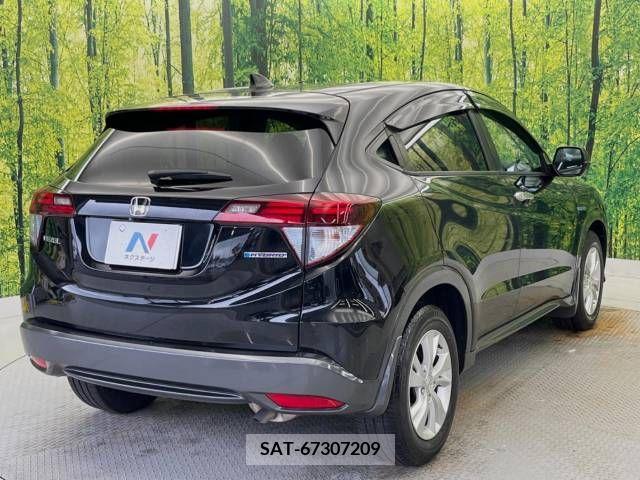 Honda VEZEL 2014-04 339151-17