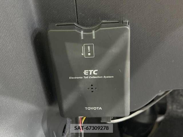 Toyota AQUA 2012-01 262420-3
