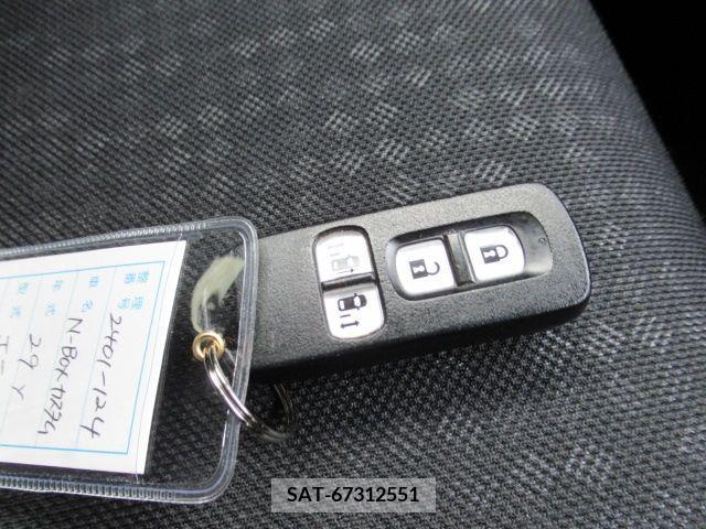 Honda N BOX CUSTOM 2017-03 209704-19