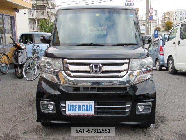 Honda N BOX CUSTOM 2017-03 209704-5