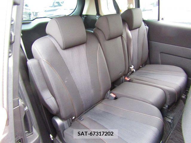 Nissan LAFESTA 2015-03 251709-3