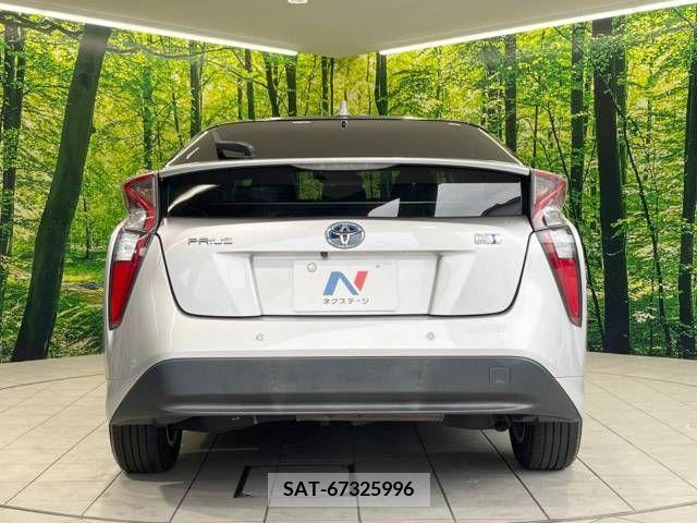 Toyota PRIUS 2017-06 326501-15