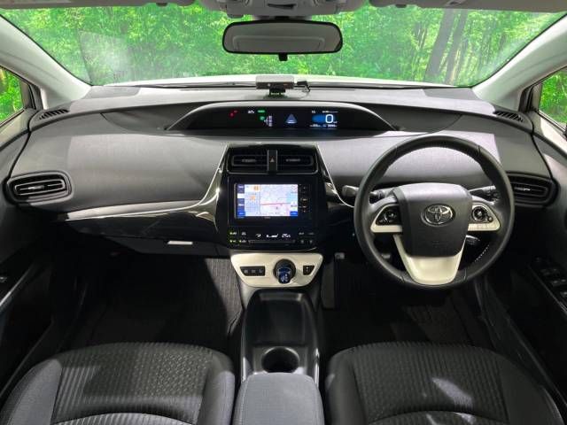 Toyota PRIUS 2018-11 188643-1
