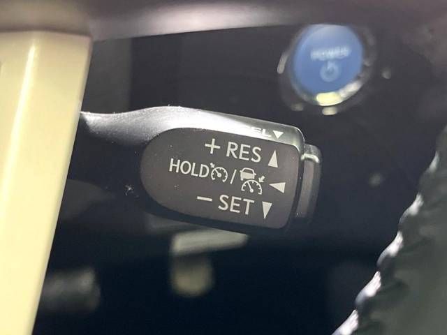 Toyota PRIUS 2018-11 188643-4