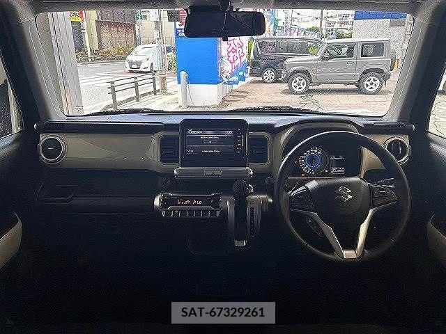 Suzuki X BEE 2019-04 353234-1