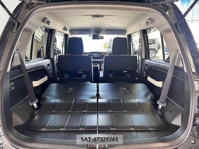 Suzuki X BEE 2019-04 353234-13