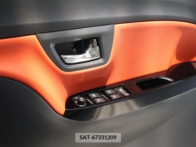 Toyota PIXIS JOY 2016-12 298190-3