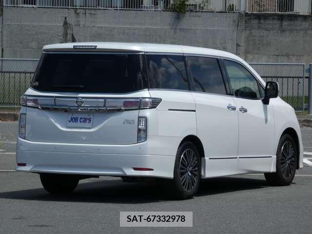 Nissan ELGRAND 2021-01 390640-2