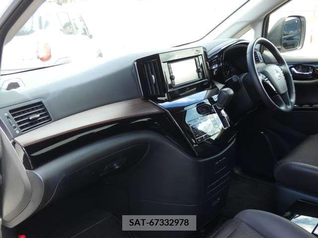 Nissan ELGRAND 2021-01 390640-8