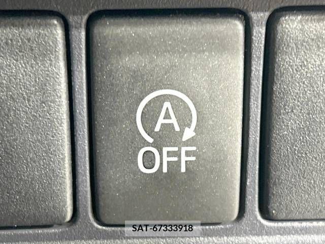 Toyota VOXY 2014-08 289893-7