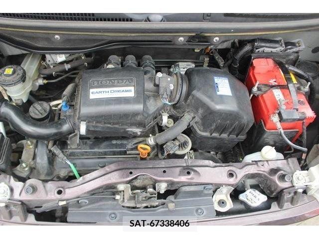 Honda N BOX 2016-11 306604-18