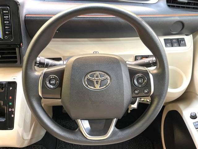 Toyota SIENTA 2017-01 195291-12