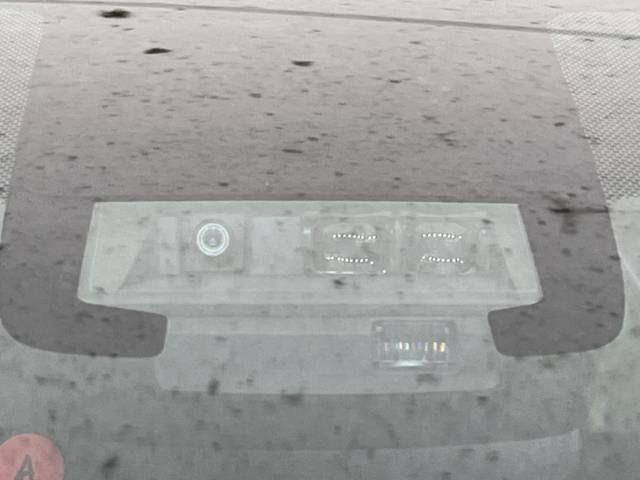 Toyota SIENTA 2019-07 182637-4