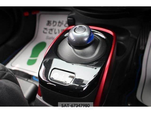 Nissan NOTE 2017-06 305390-5