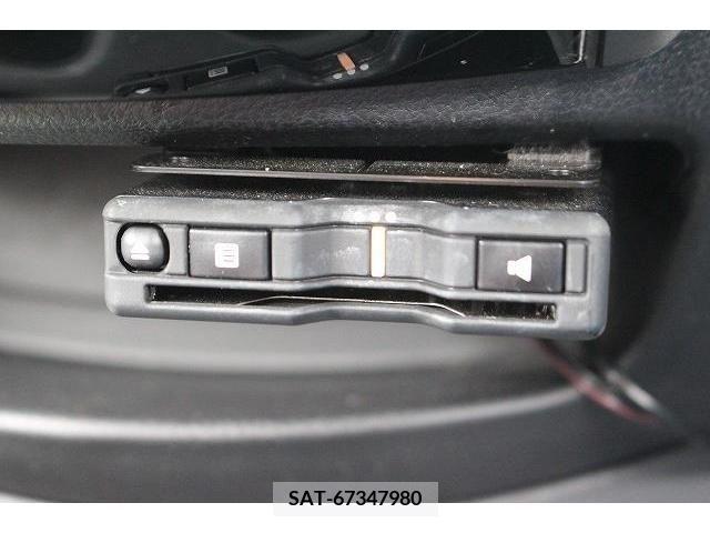 Nissan NOTE 2017-06 305390-3