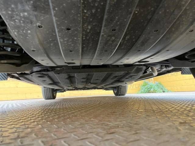 Honda VEZEL 2018-02 180390-17