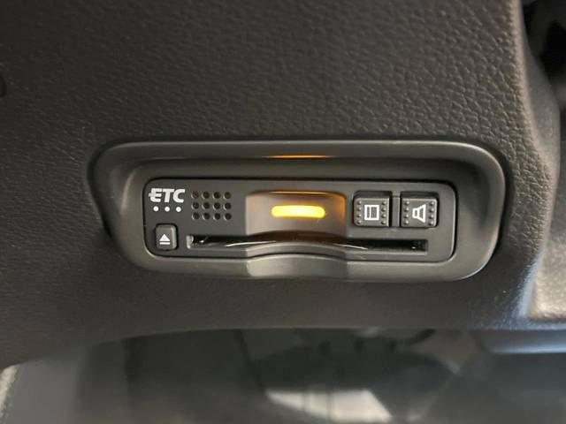 Honda VEZEL 2018-02 180390-6