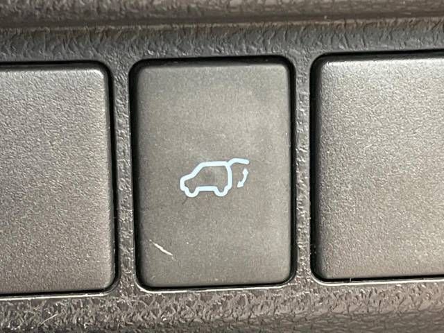 Toyota HARRIER 2020-03 182354-7