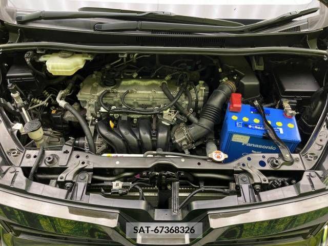 Toyota VOXY 2017-08 394977-19