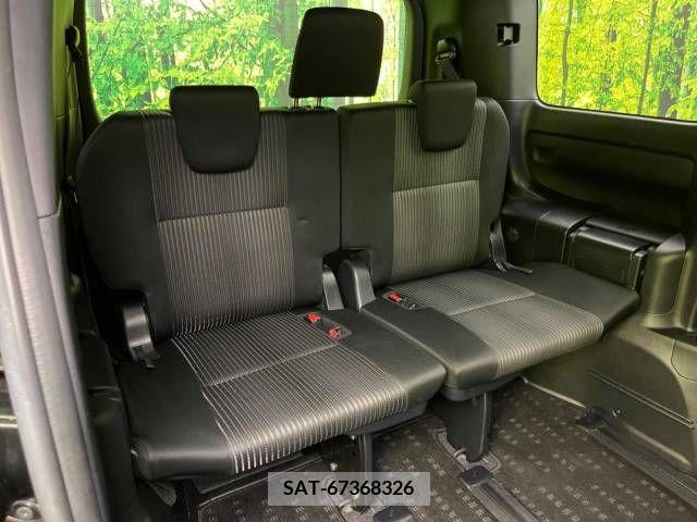 Toyota VOXY 2017-08 394977-10