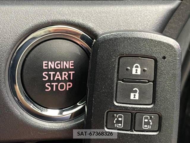 Toyota VOXY 2017-08 394977-7