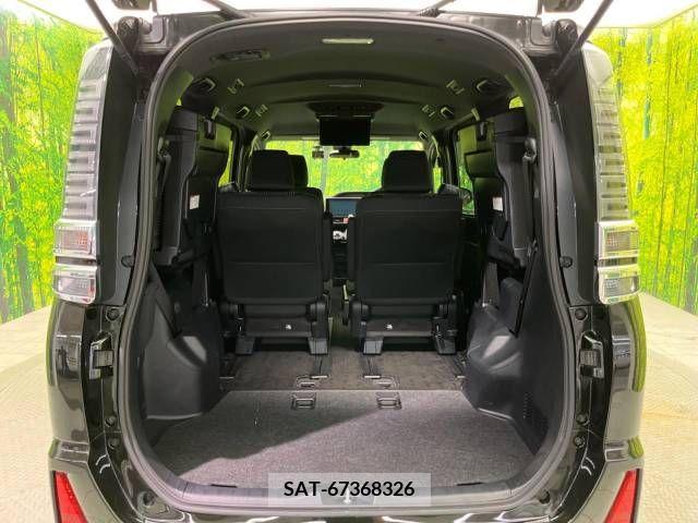 Toyota VOXY 2017-08 394977-11